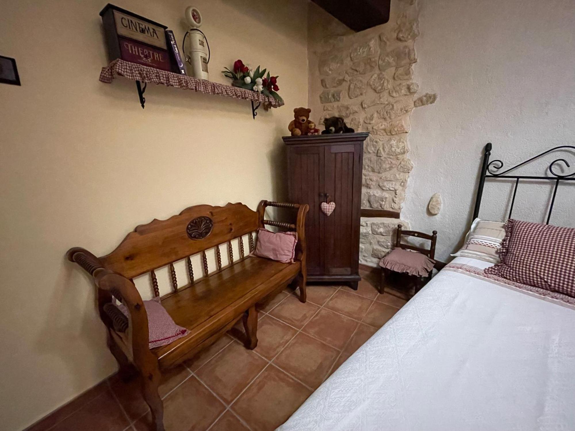 Casa Lidia - Antigua Posada Real Валдеробрес Екстериор снимка